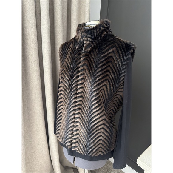 Painted Pony Faux Fur Vest Women's Large Vintage Brown And Black - Picture 9 of 10